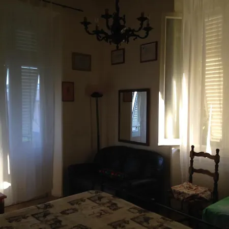 Apt Versilia * Viareggio