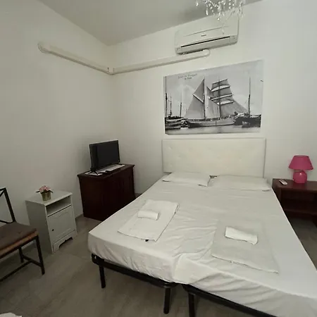Apt Versilia Viareggio