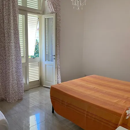 Apt Versilia * Viareggio